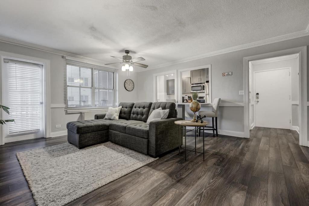 Stayatl Downtown High Rise Holiday home